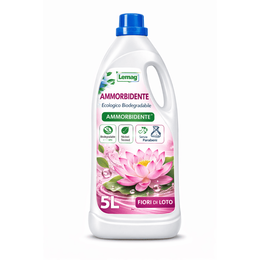 Ammorbidente ecologico biodegradabile Lemag in formato da 1L con fragranza ai fiori di loto.