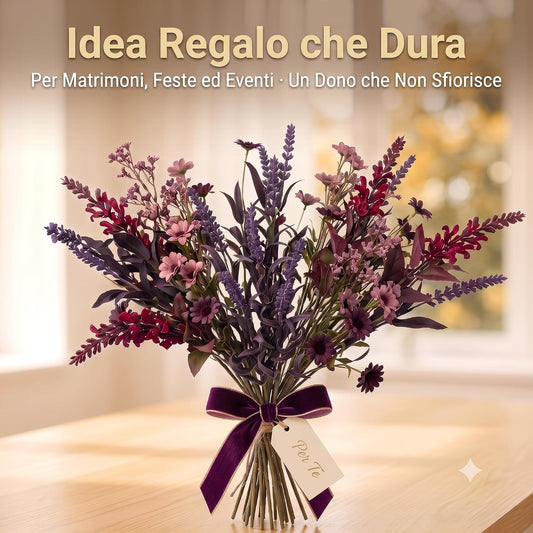Elegante mazzo di fiori artificiali rosa, bordeaux e lilla con nastro viola, ideale come idea regalo per matrimoni ed eventi.