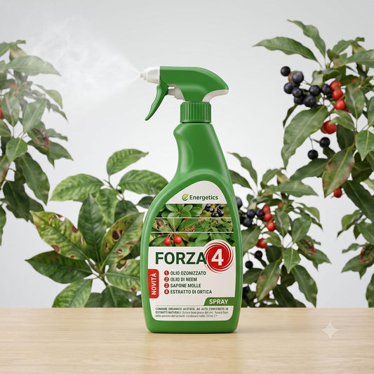 Spray Forza 4 corroborante naturale per piante con olio di neem e ortica, ideale per la difesa biologica di orto e giardino.