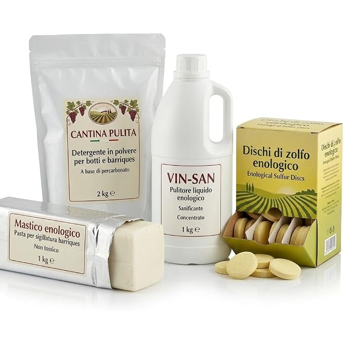 Kit pulizia cantina per pre-vendemmia con detergente per botti, sanificante liquido, dischi di zolfo e mastice enologico.