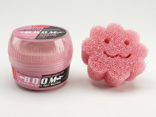 B.O.O.M. Pasta Abrasiva Profumata 500 g con Spugnetta – Acciaio, Piani Cottura, Piastrelle, Sanitari e Rubinetti – Profumo di Rosa - Lemag srl